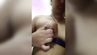 Married Aunty Making A Boob Pressing Video For Her Secret Boyfriend