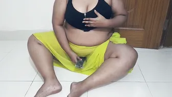 Neighbor Aunty Getting So Horny She Fucks Herself With Remote