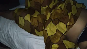 Hot Kolkata Aunty Showing Off Her Curves And Touching Herself