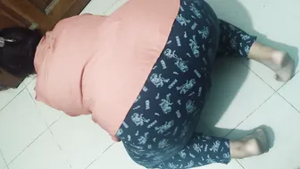 Thick Tamil Aunty Taking It From Behind And Loving Every Thrust