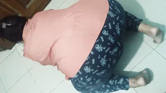 Thick Tamil Aunty Taking It From Behind And Loving Every Thrust
