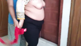 Bra Salesman Seducing And Fucking Busty Aunty In Her House