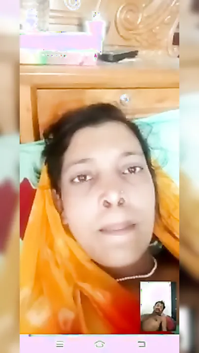 Horny Aunty Stripping Naked On Video Call And Touching Herself