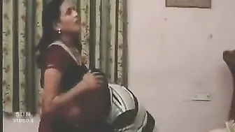 Lucknow Aunty Getting Fucked Hard By Her Regular Afternoon Lover