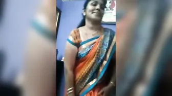 Married Aunty Showing Off Her Pussy To Her Boss In Office Room