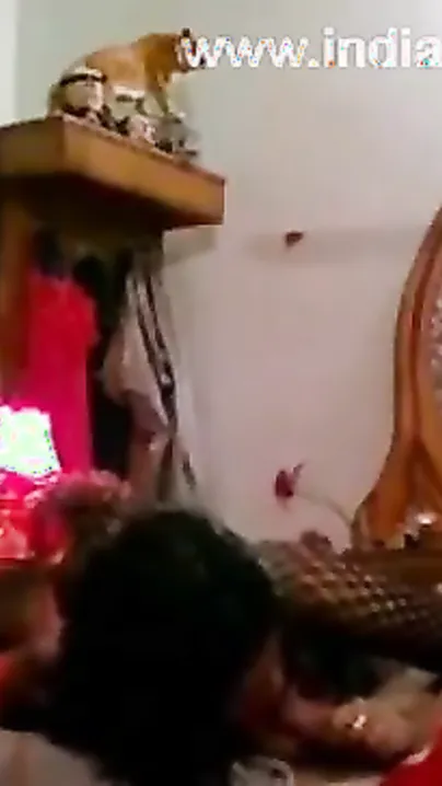 Teen sex episode of a hawt bhabhi having sex with her youthful neighbor