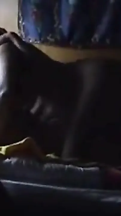 Desi sex vids of an Indian pair fucking in a hotel room