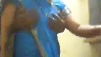 New x movie of an Indian aunty exposed by spouse on webcam