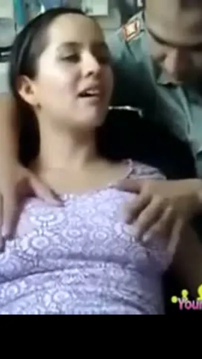Sex mms of an non-professional store gal having fun with the manager