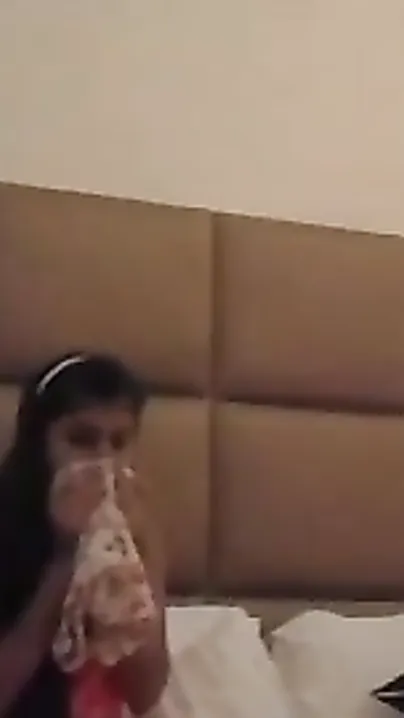 Desi in nature's garb hotty having sex for the first time with her bf in a hotel room