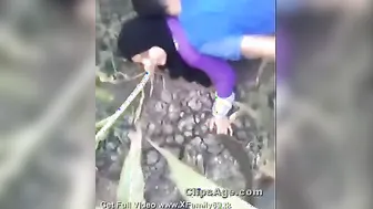 Hindisex video of a large ass bhabhi enjoying outdoor sex with her lovers