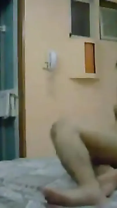 Young pair have a fun a hardcore home sex session