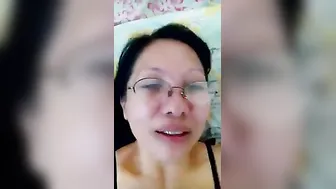 Mature bhabhi with a sexy big ass enjoys home sex