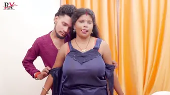 Horny Aunty Getting Her Huge Melons Fondled And Sucked Hard