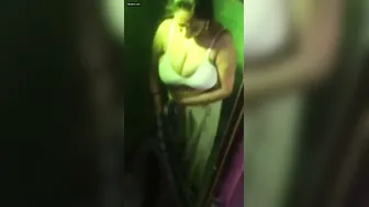 Busty Desi Aunty Fresh From Shower Ready For Hard Pounding