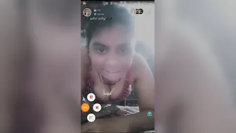Tamil Aunty Doing Naughty Live Sex Show Getting Herself Off