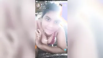Tamil Aunty Doing Naughty Live Sex Show Getting Herself Off