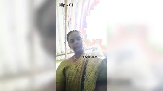 Lonely Indian Aunty Exposing Her Body For Her Secret Boyfriend