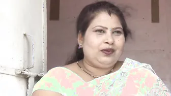 Aunty Moaning Loud Taking That Massive Thick Desi Cock Deep Inside