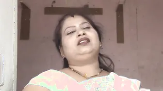 Aunty Moaning Loud Taking That Massive Thick Desi Cock Deep Inside