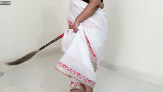 Fucking Neighbor Aunty From Behind While She Cleans My Place