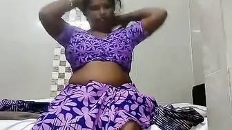Desi Milf Begging To Get Fucked In Multiple Positions At Home