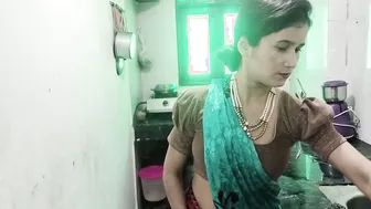 Sexy Aunty Bent Over Kitchen Counter Getting Railed From Behind