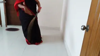 Neighbor Catching Housewife Alone And Fucking Her Bent Over Bed