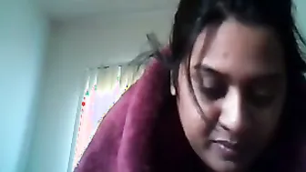 Lonely Aunty Stripping On Webcam For Her Husband Overseas
