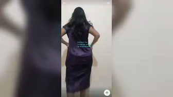 Tamil Big Ass Aunty Shaking Her Curves Live On Webcam Show