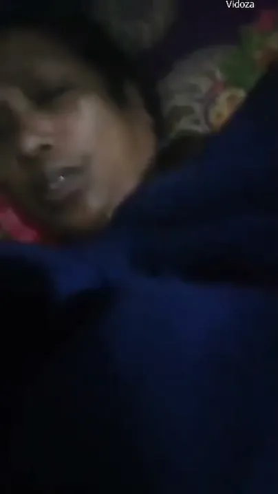 Married Aunty Riding Young Neighbor Boy In Her Bedroom