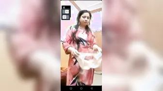 Desi Aunty Doing Dirty Video Call Stripping Clothes For Lover