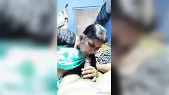 Horny Married Aunty Spreading Her Legs Wide For Hardcore Fucking