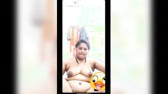 Horny Karnataka Aunty Masturbating Wild During Naughty Video Call