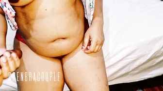 Indian Aunty Rubbing Her Navel Getting Handjob From Young Boy