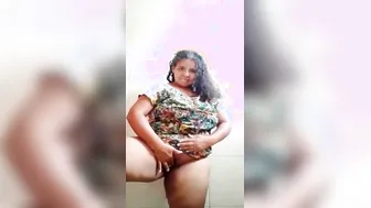 Naughty Housewife Aunty Showing Her Wild Side Riding My Dick