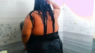 Curvy Married Aunty Sneaking With Neighbor While Hubby Is Away