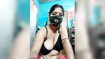 Squeezing And Playing With Big Natural Boobs Of Married Aunty