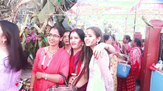 Curvy Desi Milf Showing Everything Under Her Saree Collection