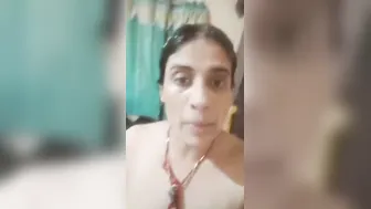 Tamil Married Woman Filming Herself Naked For Secret Lover