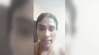 Tamil Married Woman Filming Herself Naked For Secret Lover