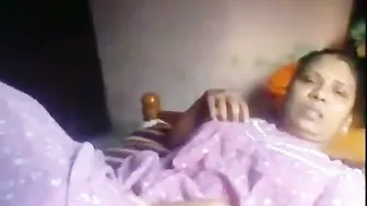 Tamil Aunty Enjoying Her Husband Cousin Cock In Her Bedroom