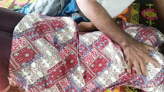 Aunty Showing Her Cute Breasts Getting Touched And Squeezed Hard