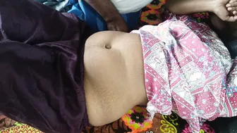 Aunty Showing Her Cute Breasts Getting Touched And Squeezed Hard