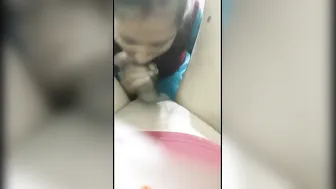 Married Woman Giving Sloppy Blowjob Caught On Hidden Camera