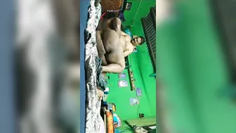 Thick Booty Married Woman Taking It From Behind On The Bed