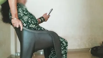 Horny Desi Aunty Getting Fucked Rough On Chair In Living Room
