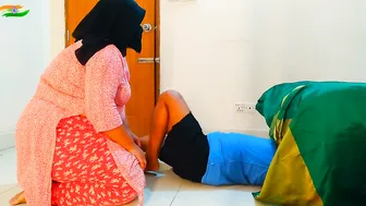 Aunty Riding Electrician's Cock After He Got Stuck Under Bed