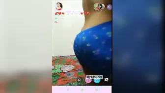 Sexy Desi Aunty Going Live Stripping Naked On Tango App Again