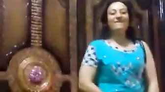 Pakistani Married Aunty Stripping Her Clothes Off For Me Slowly